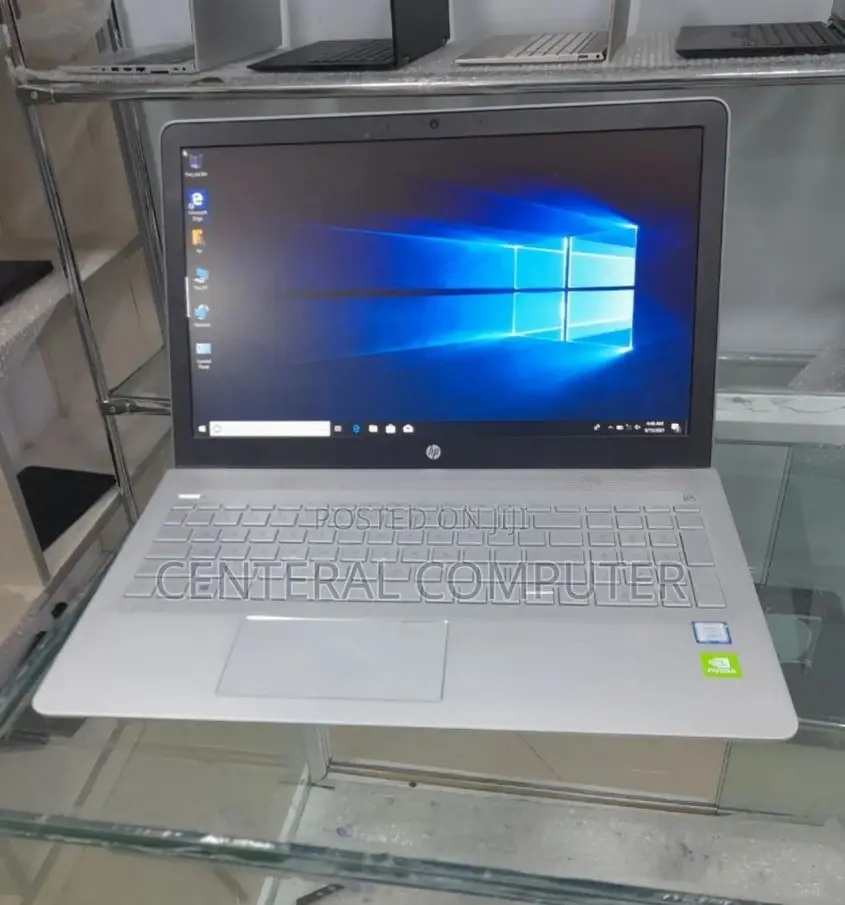 New Laptop HP Pavilion 15 8GB Intel Core I5 HDD+SSD 512GB