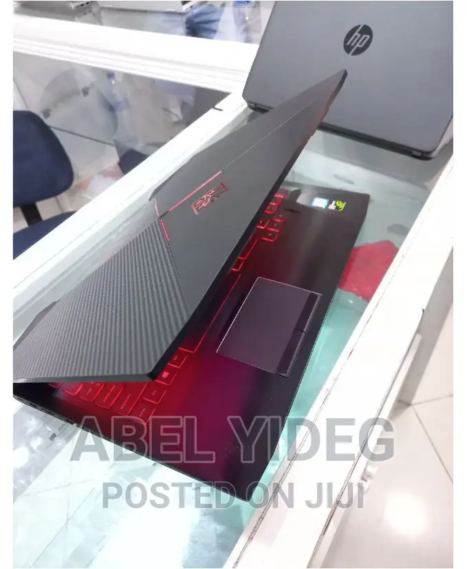 New Laptop Acer Nitro 5 8GB Intel Core i5 HDD 1T