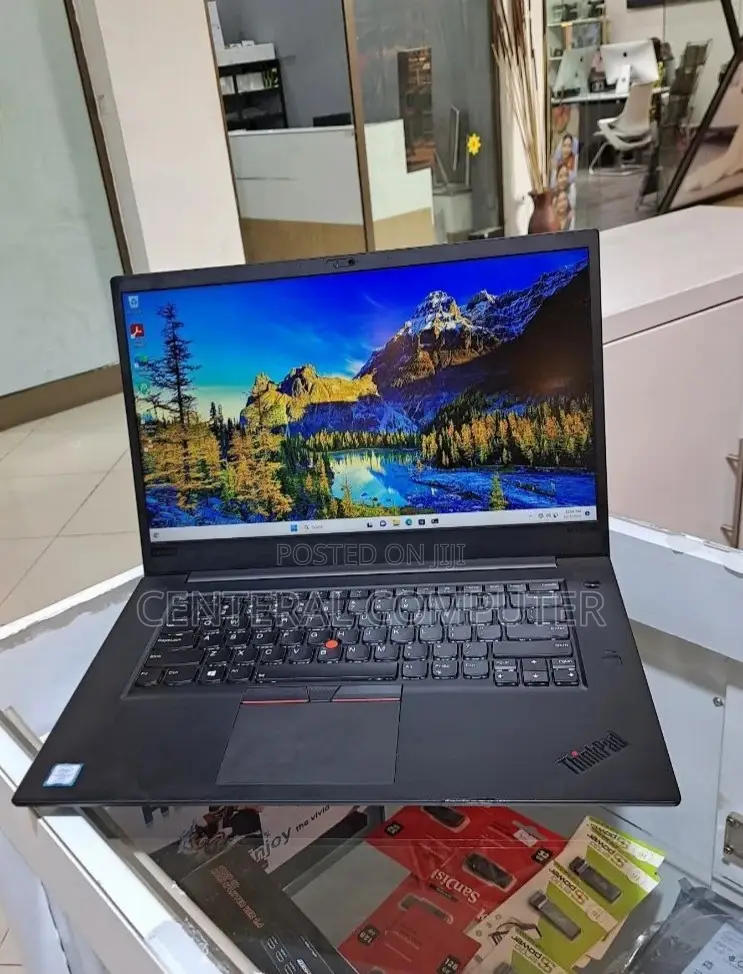 New Laptop Lenovo ThinkPad X1 Carbon 16GB Intel Core I7 SSD 512GB