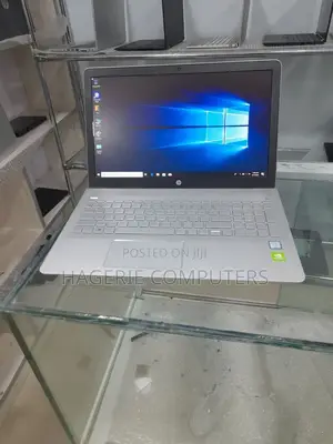 Photo - New Laptop HP Pavilion 11 8GB Intel Core I5 HDD 500GB