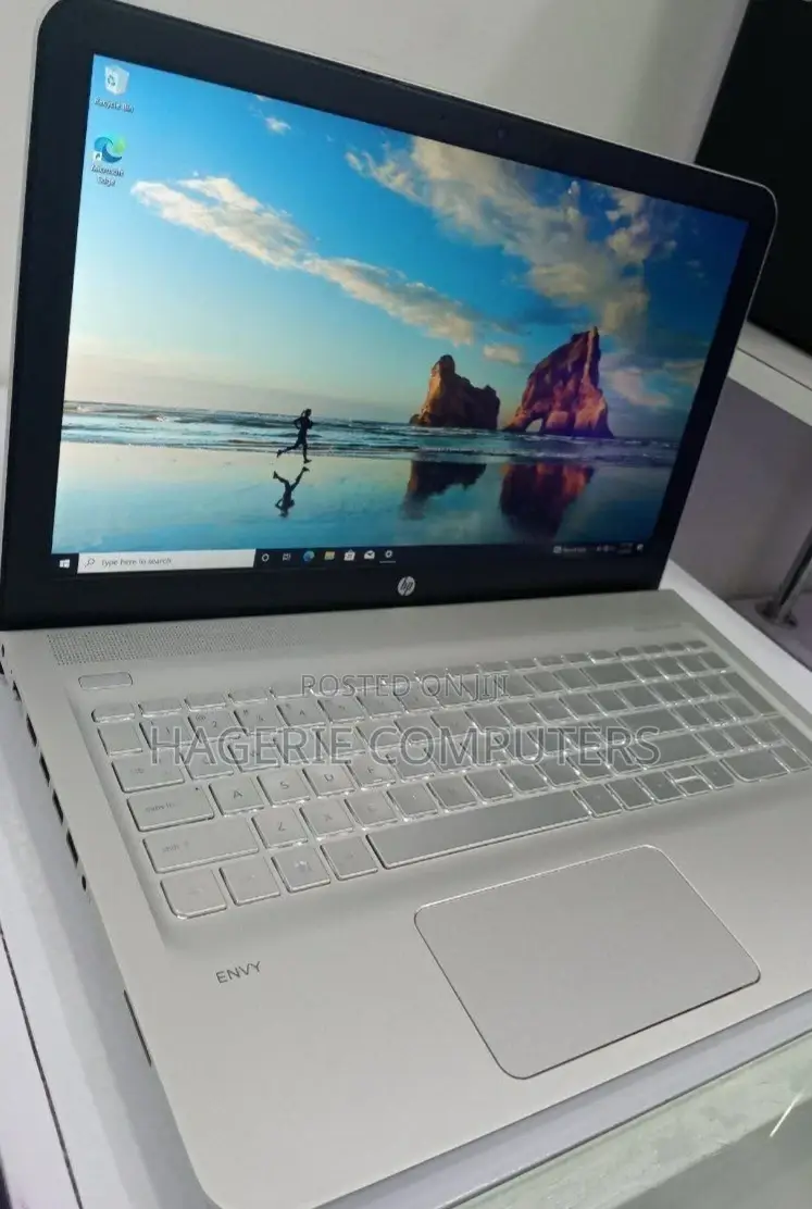 New Laptop HP Envy 15z 8GB Intel Core I5 HDD+SSD 1T