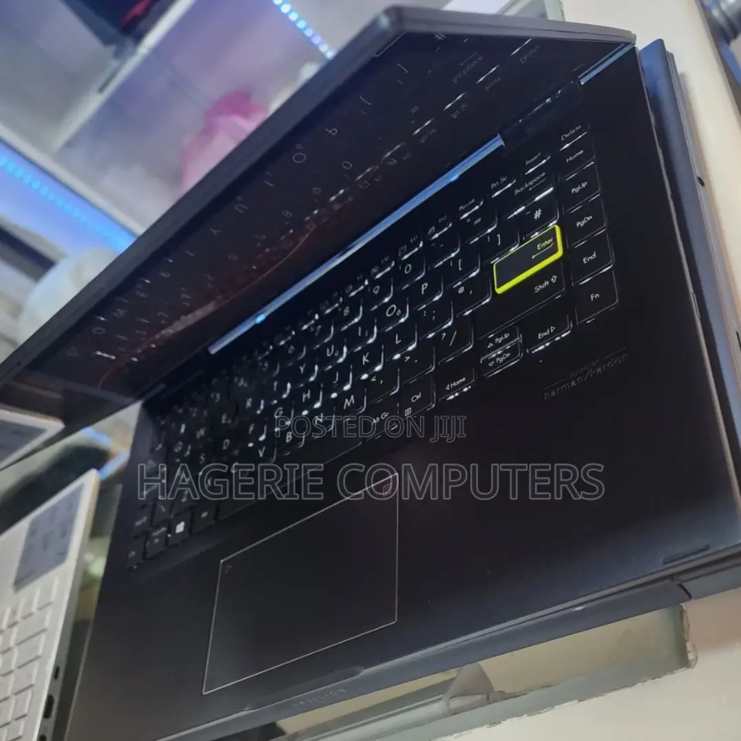 New Laptop Asus VivoBook 15 X505BA 16GB AMD Ryzen 7 SSD 512GB