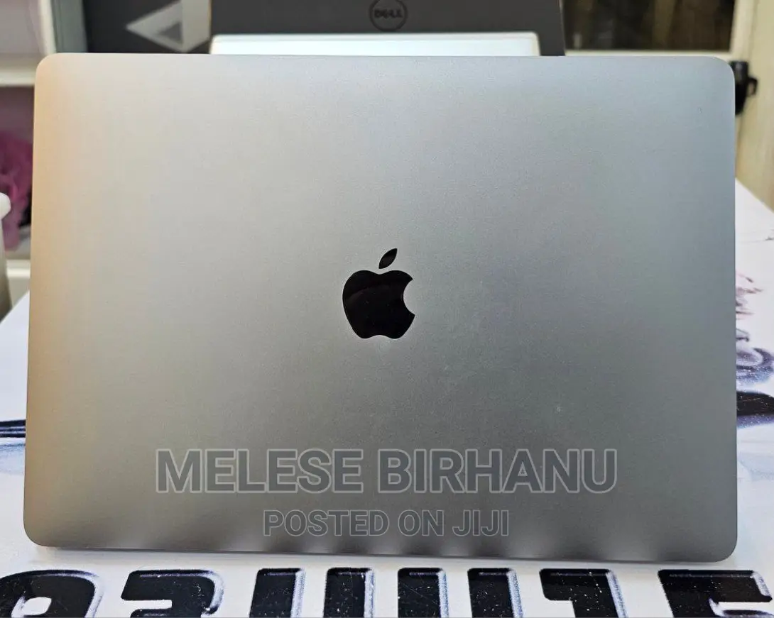 New Laptop Apple MacBook Air 2020 M1 8GB Intel Core I7 SSD 256GB