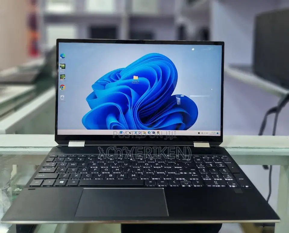 New Laptop HP Spectre X360 16GB Intel Core I7 SSD 512GB