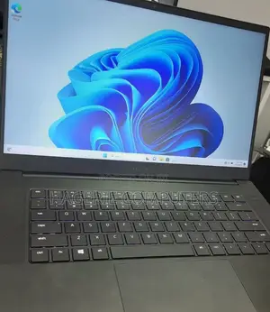 New Laptop Razer Blade 16GB Intel Core I7 SSD 1T