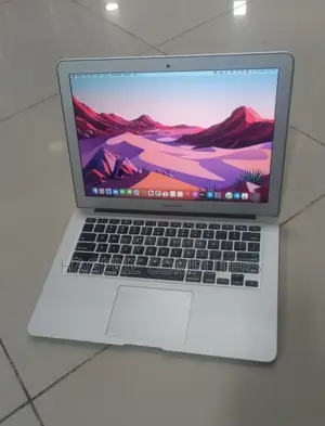 Photo - New Laptop Apple MacBook Air 2015 8GB SSD 128GB