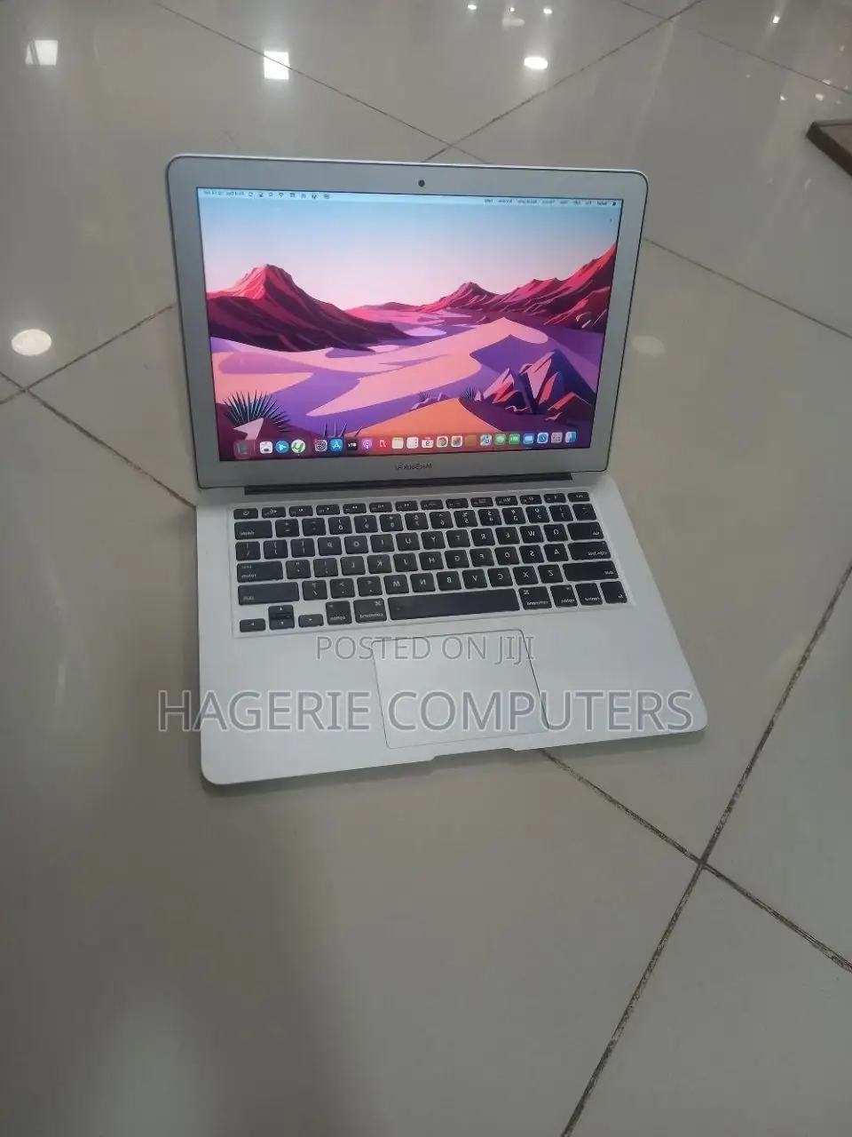 New Laptop Apple MacBook Air 2015 8GB SSD 128GB