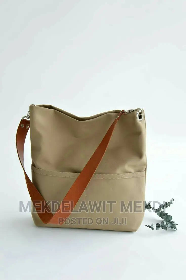 Quality T Bags Kaki Bags