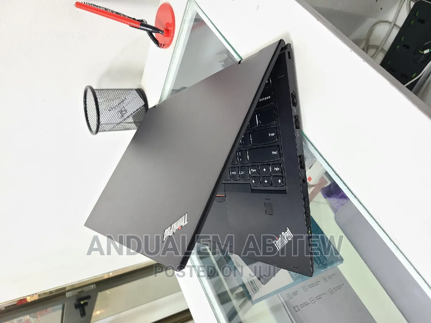 New Laptop Lenovo Thinkpad X1 Yoga 8GB Intel Core I7 SSD 512GB