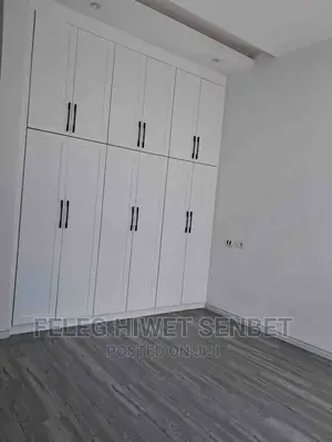 Furnished 7bdrm House in አአ, Bole for sale