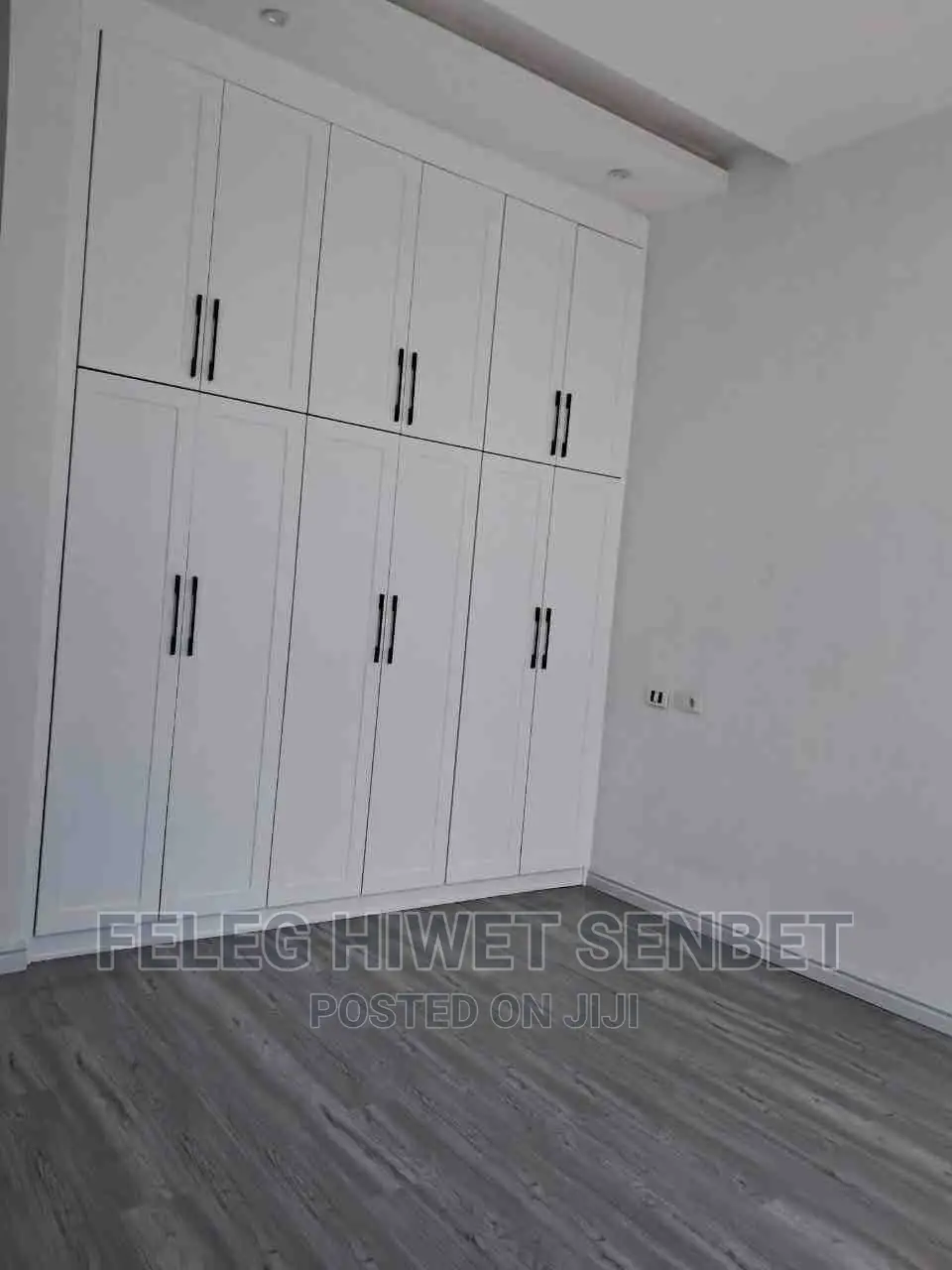 Furnished 7bdrm House in አአ, Bole for sale