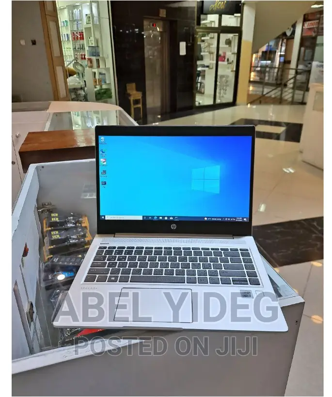 New Laptop HP 8GB Intel Core I7 SSD 512GB