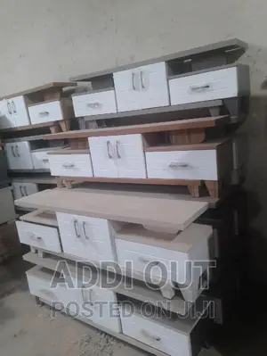 Tv Stand/ ቲቪ ማስቀመጫ