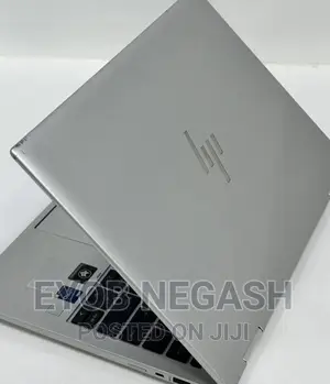 Photo - Laptop HP EliteBook 830 16GB Intel Core I5 SSD 512GB