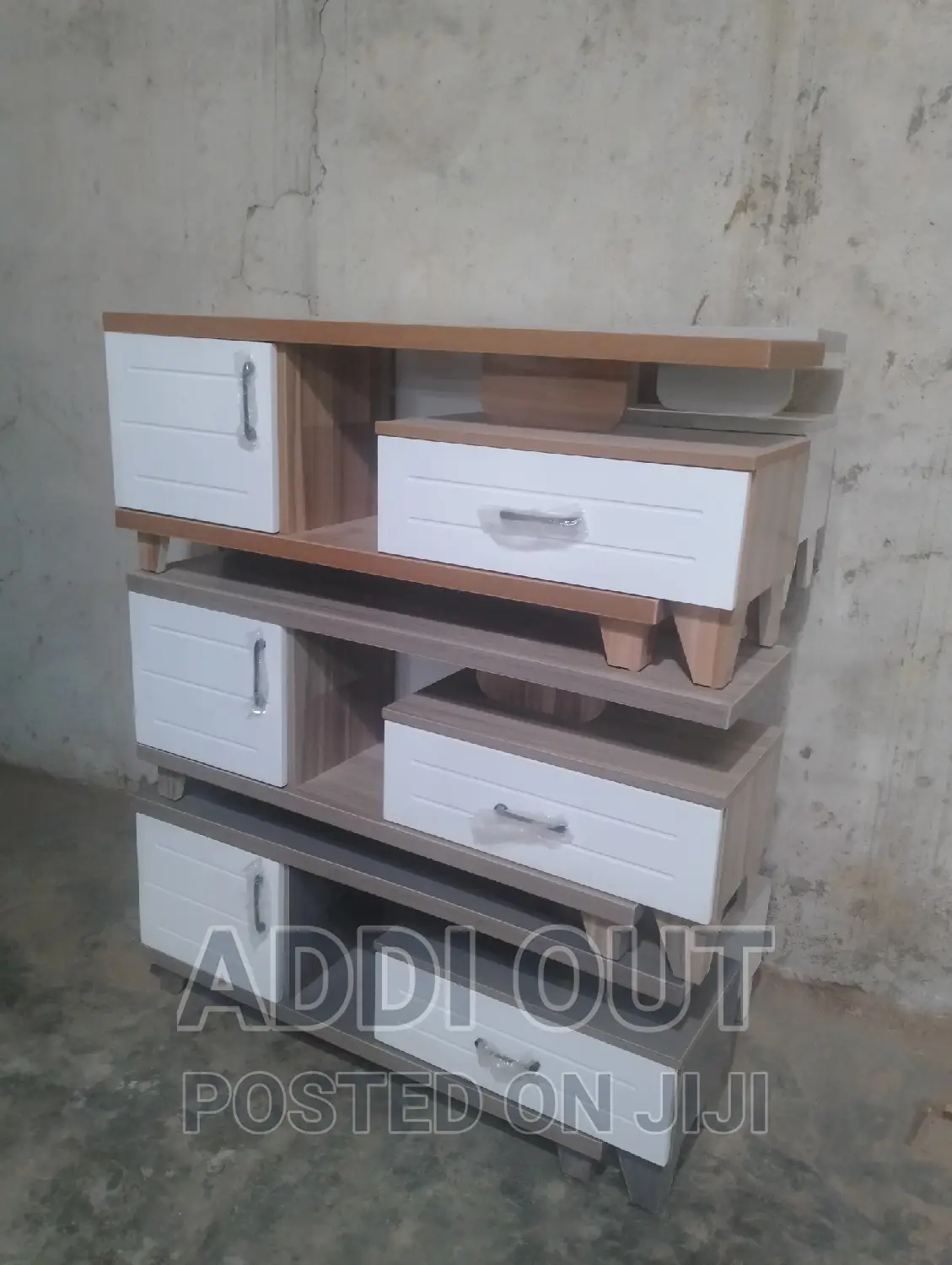 Tv Stand/ቲቪ ማስቀመጫ