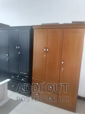 1.20cm Cupboard