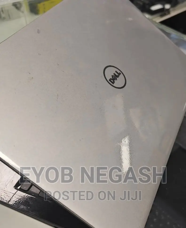 New Laptop Dell XPS 13 8GB Intel Core I5 SSD 256GB