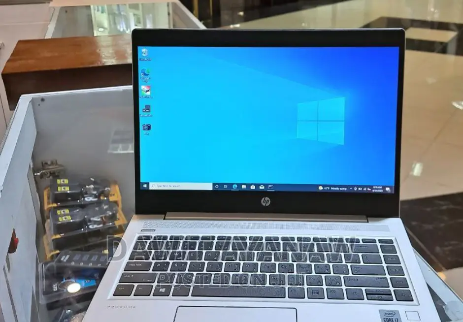 New Laptop HP 8GB Intel Core I7 SSD 512GB