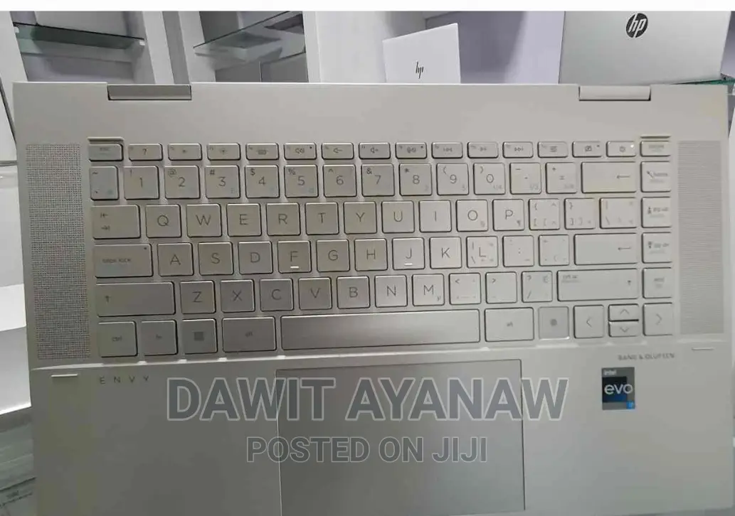 New Laptop HP Envy 13 8GB Intel Core I7 SSD 512GB