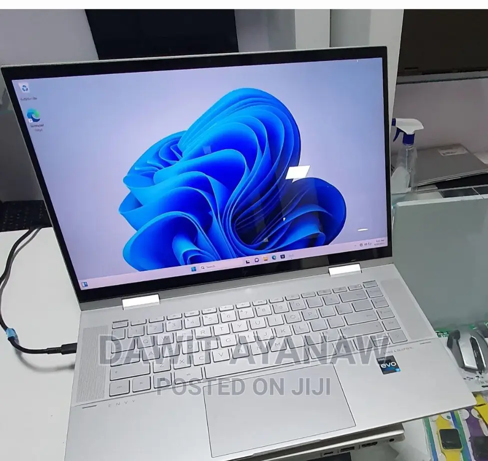 New Laptop HP Envy 13 8GB Intel Core I7 SSD 512GB