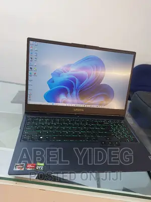 New Laptop Lenovo Legion 5 8GB AMD Ryzen 5 SSD 256GB