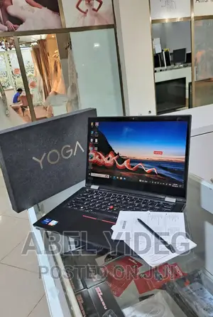 Photo - New Laptop Lenovo ThinkPad Yoga 16GB Intel Core i7 SSD 512GB