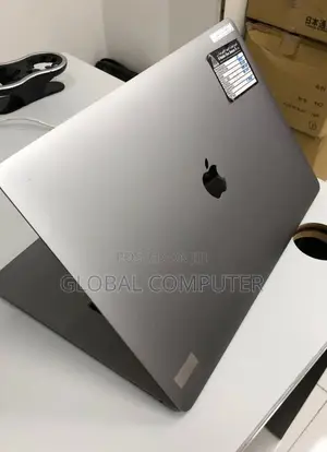 New Laptop Apple MacBook Pro 2019 16GB Intel Core I9 SSD 512GB