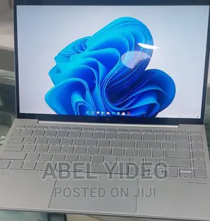 Photo - New Laptop HP Envy 13 16GB Intel Core i7 SSD 512GB