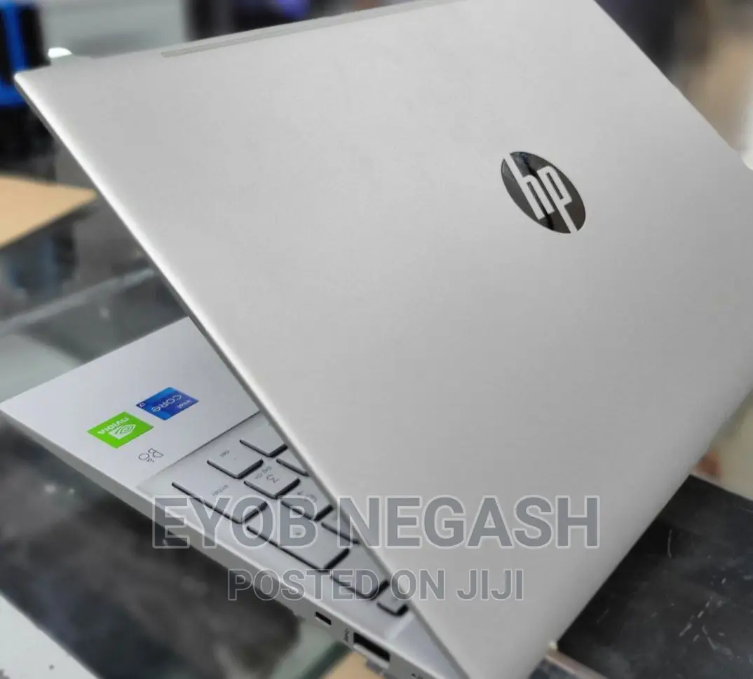 New Laptop HP Pavilion 15 8GB Intel Core I7 SSD 512GB