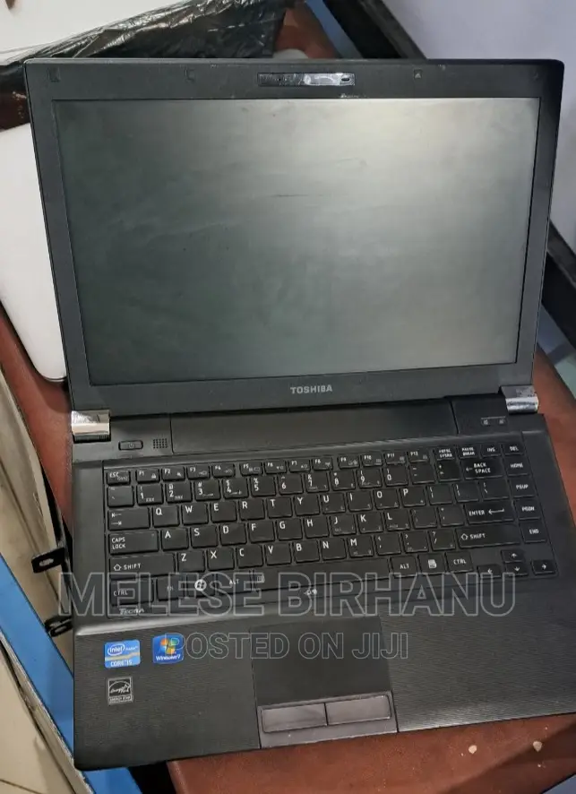 Laptop Toshiba Satellite C50A 4GB Intel Core I5 HDD 500GB