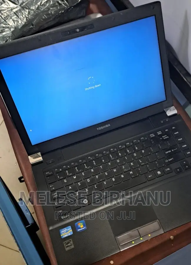 Laptop Toshiba Satellite C50A 4GB Intel Core I5 HDD 500GB