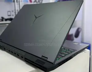 New Laptop Lenovo Ideapad 3 16GB Intel Core I9 SSD 1T