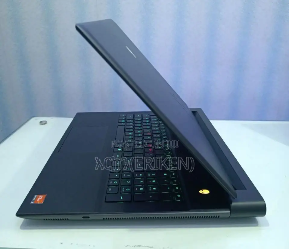 New Laptop Alienware M17x R2 32GB AMD Ryzen 9 SSD 1T