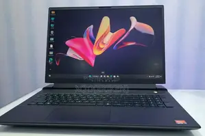 New Laptop Alienware M17x R2 32GB AMD Ryzen 9 SSD 1T