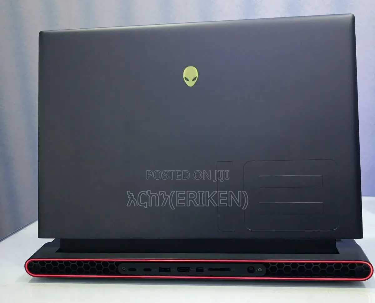 New Laptop Alienware M17x R2 32GB AMD Ryzen 9 SSD 1T