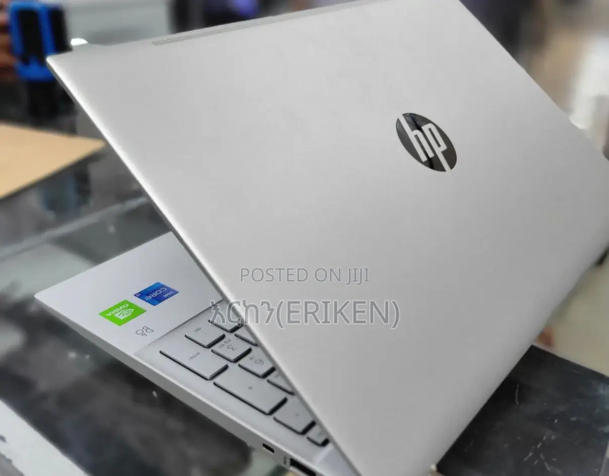 New Laptop HP Pavilion 15 8GB Intel Core I7 SSD 512GB