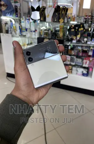 Samsung Galaxy Z Flip 3 256 GB White