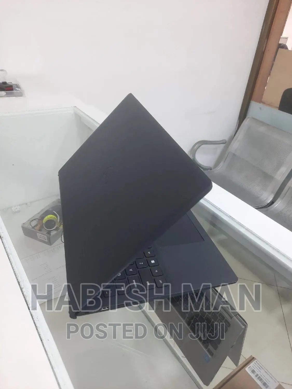 New Laptop Dell Inspiron 15 8GB Intel Core 2 Quad SSD 256GB