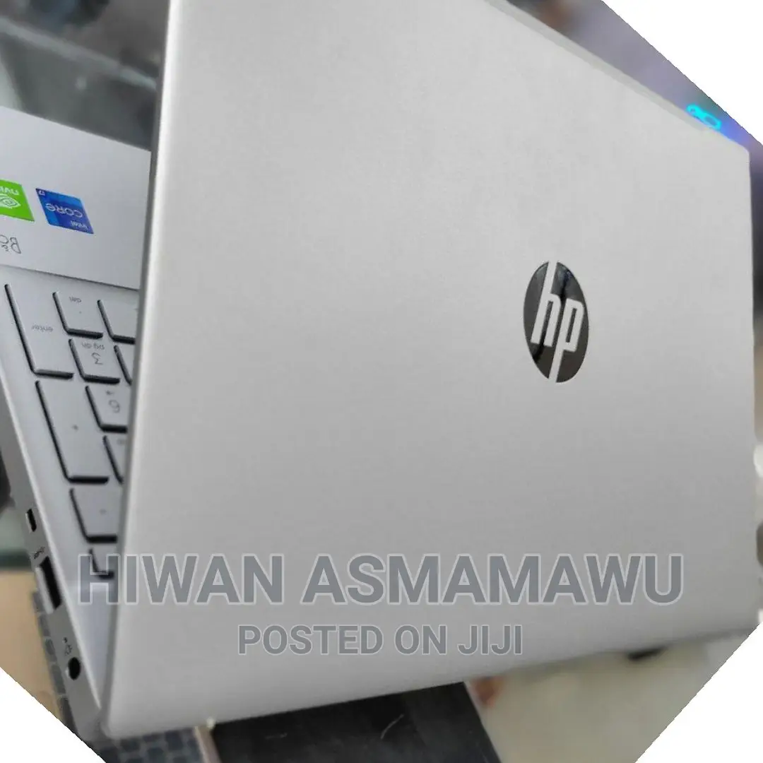 New Laptop HP Pavilion 15 8GB Intel Core I7 SSD 512GB