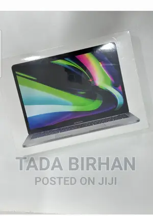 New Laptop Apple MacBook Pro M1 8GB Intel Core I7 SSD 256GB