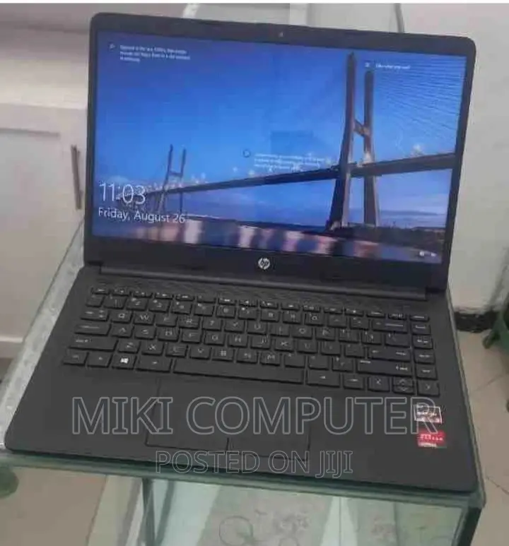 New Laptop HP Stream Notebook 8GB AMD Ryzen 3 HDD 1T