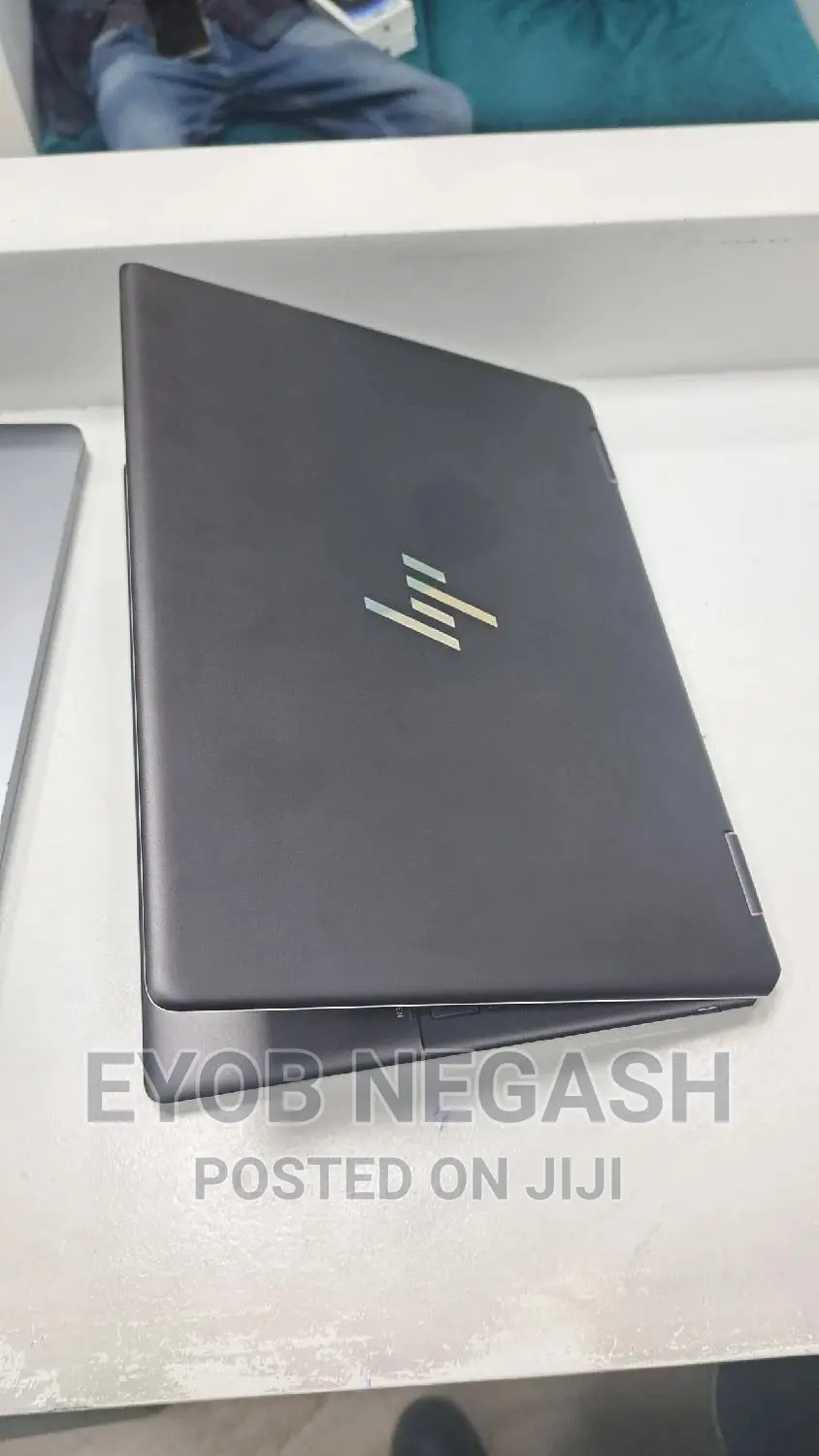 New Laptop HP Spectra 13 16GB Intel Core I7 SSD 1T