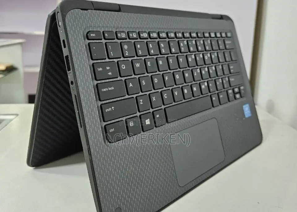 New Laptop HP x360 310 G2 4GB Intel Core 2 Quad SSD 256GB