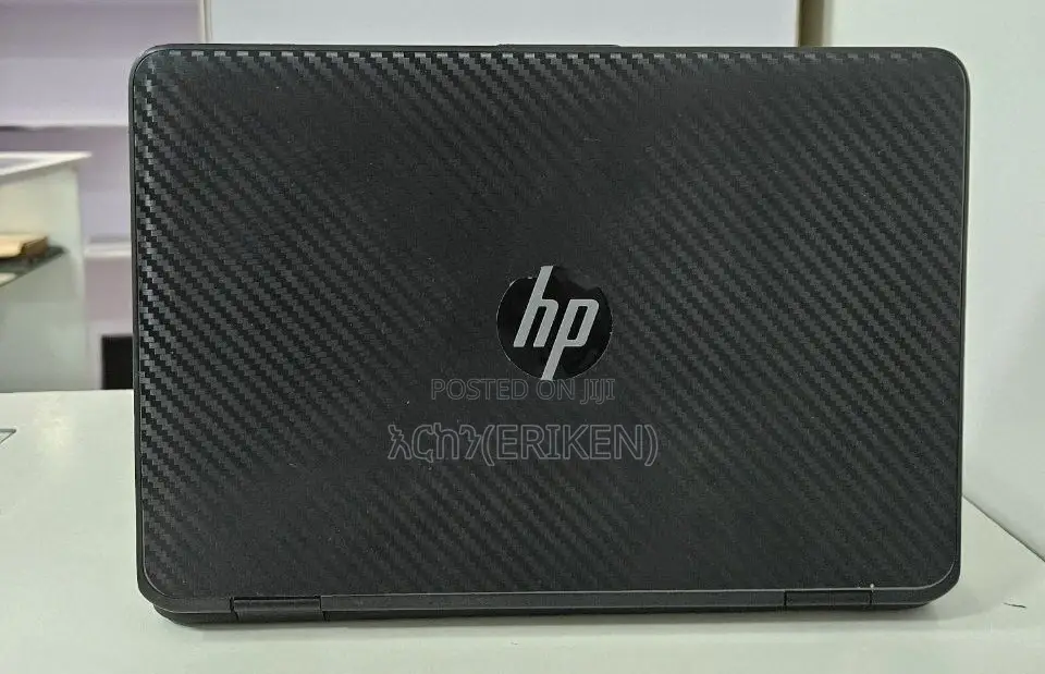 New Laptop HP x360 310 G2 4GB Intel Core 2 Quad SSD 256GB