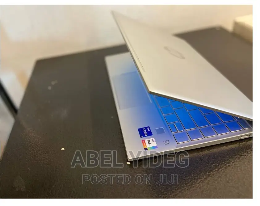 New Laptop HP Envy 13 16GB Intel Core i7 SSD 512GB