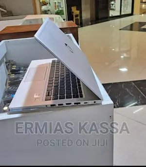 Photo - New Laptop HP ProBook 430 G7 8GB Intel Core I7 SSD 512GB