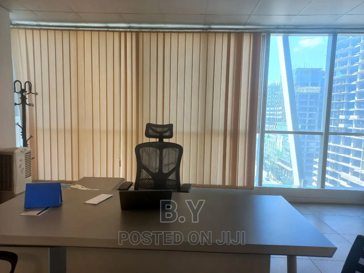 Vertical Shutter ሻተር መጋረጃ