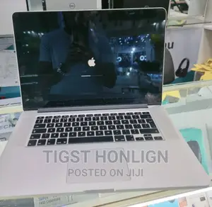 Photo - New Laptop Apple MacBook Pro 16GB Intel Core I7 SSD 256GB