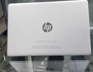 New Laptop HP Stream Notebook 8GB Intel Core i7 SSHD (Hybrid) 256GB