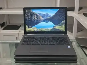 New Laptop HP Stream Notebook 8GB Intel Core I7 HDD 1T